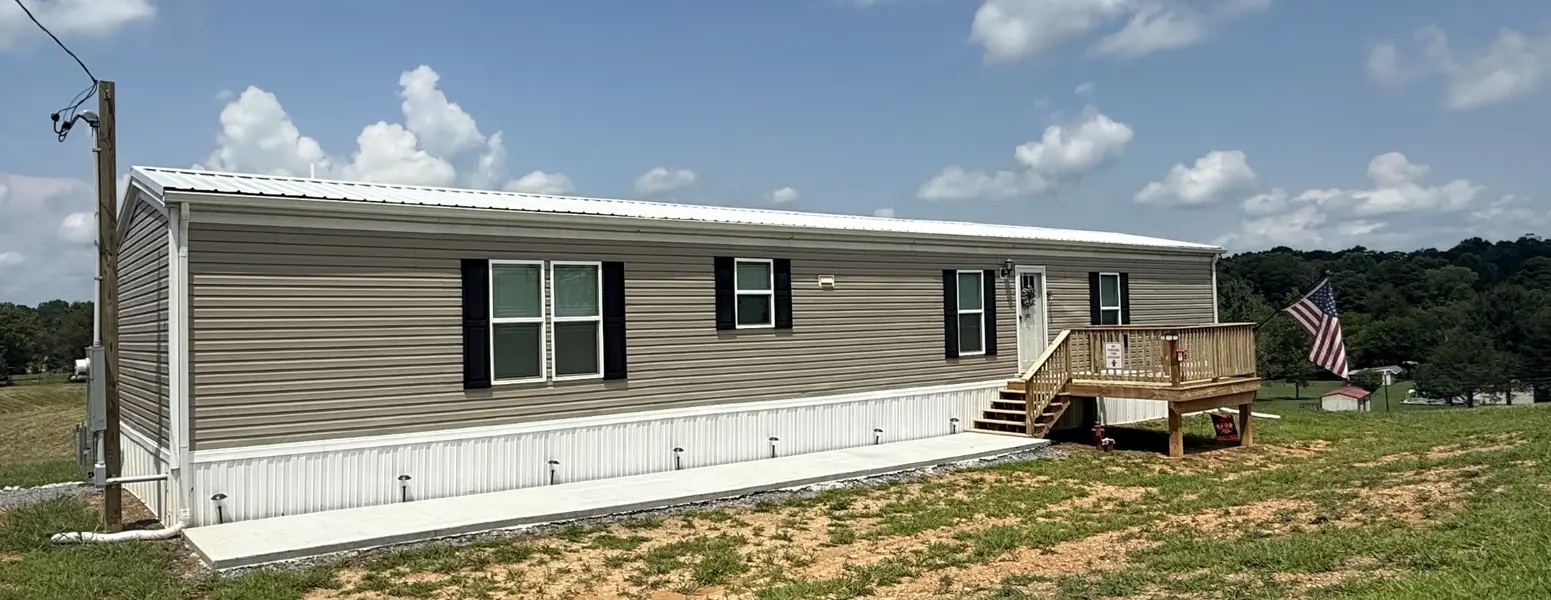 489 County Road 500, Englewood, TN 37329