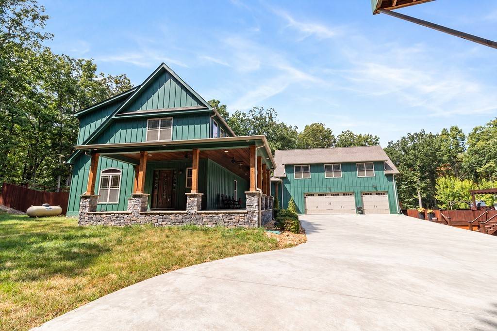 2661 Cooleys Rift Blvd, Monteagle, TN 37356