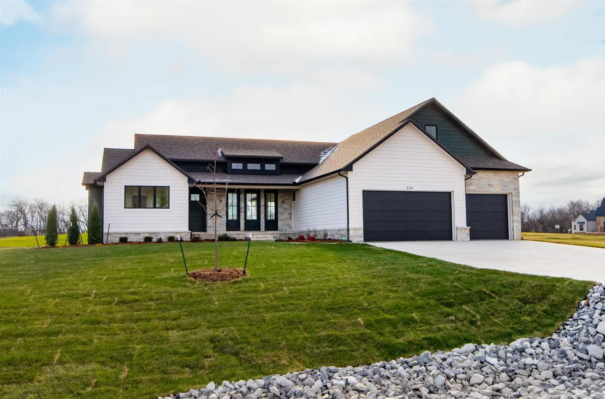 224 Cedar Ranch St, Derby, KS 67037