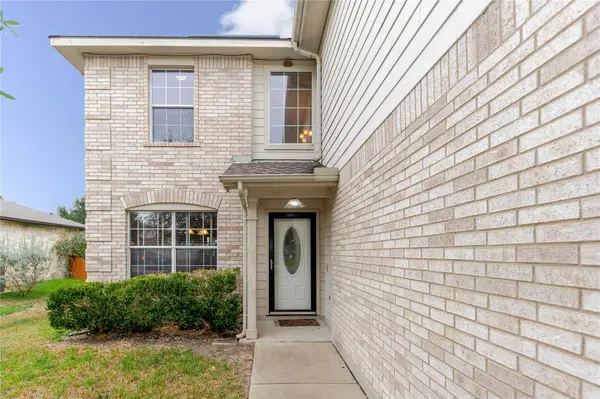 310 Antelope TRL, Bastrop, TX 78602