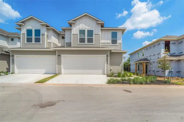 1701 Roseburg DR, Austin, TX 78754