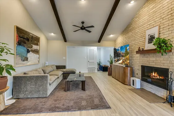 8101 Ceberry DR, Austin, TX 78759