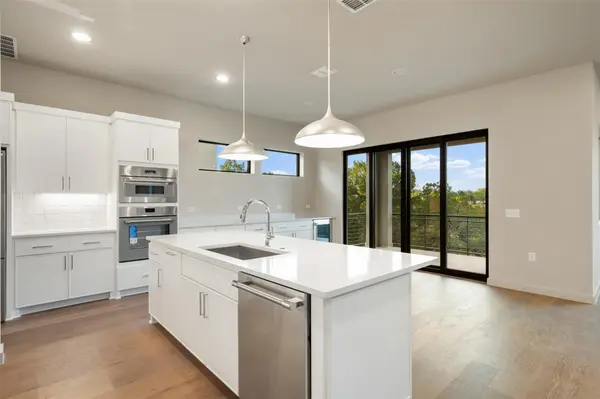 9803 Ribelin Ranch CT #16, Austin, TX 78750