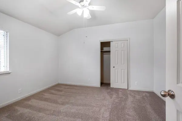 406 Old Peak RD, Georgetown, TX 78626