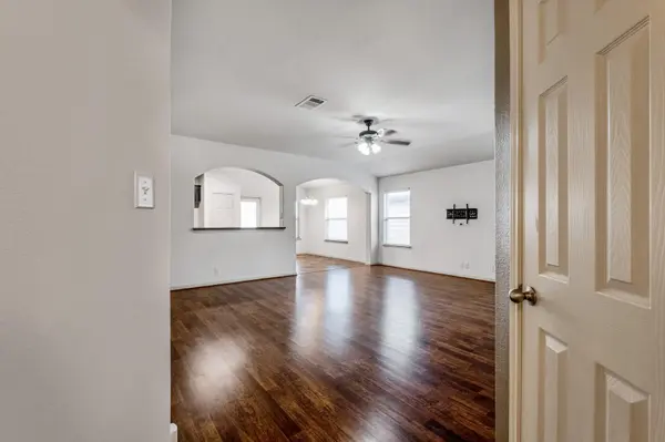 406 Old Peak RD, Georgetown, TX 78626