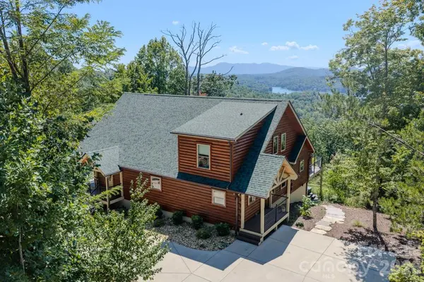 167 Hawks Nest TRL, Lake Lure, NC 28746