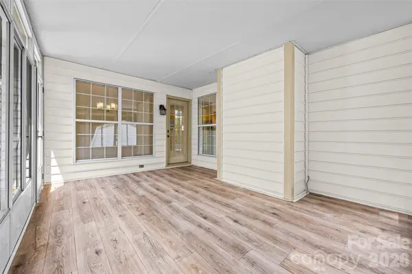 105 Lyman Oak CT, Fort Mill, SC 29715