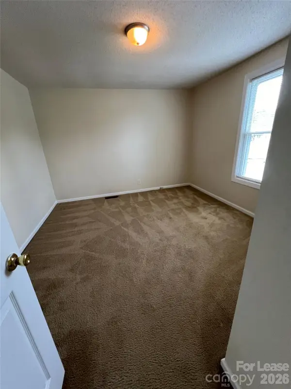 326 Mayflower AVE, Cramerton, NC 28032