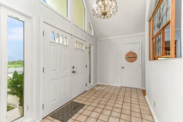 24825 Countryview DR, Kearney, MO 64060