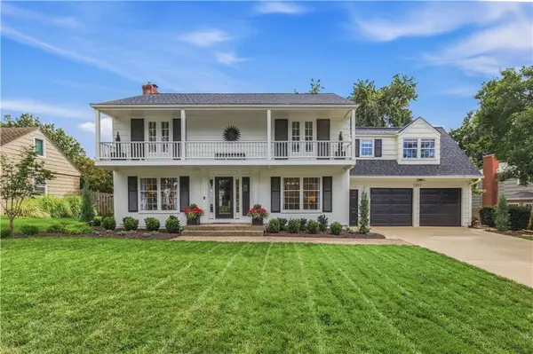 1207 W 67TH TER, Kansas City, MO 64113