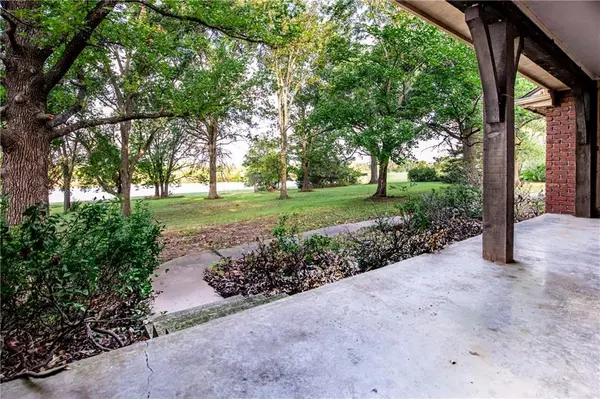 22829 Showalter RD, Lacygne, KS 66040