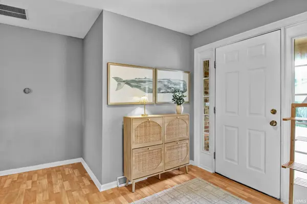 820 HICKORY WAY, Noblesville, IN 46062