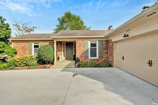 820 HICKORY WAY, Noblesville, IN 46062