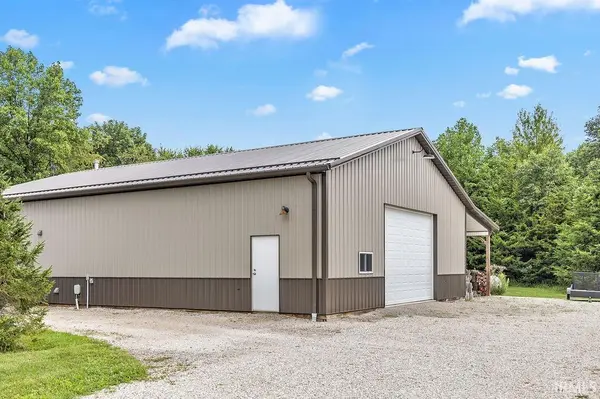 1833 S Kirby RD, Bloomington, IN 47403-9629