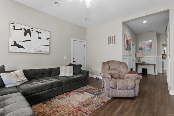 214 N INDIANA ST, Greentown, IN 46936