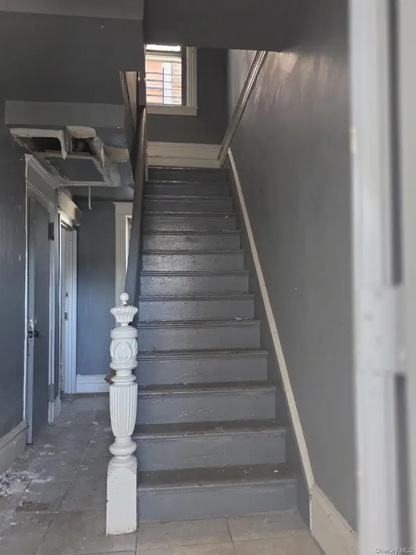 209 W 3rd ST, Mount Vernon, NY 10550