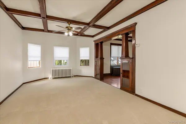 585 Seaman AVE, Baldwin, NY 11510