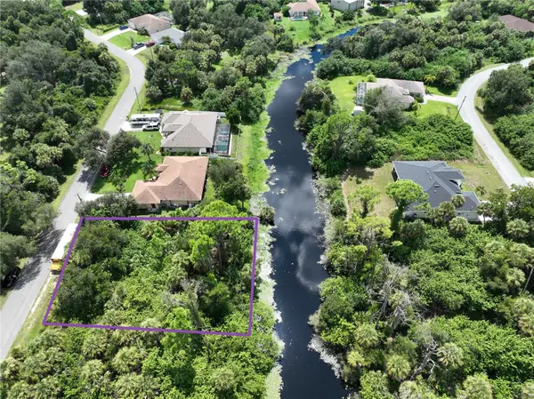 RIDGEWOOD DR, North Port, FL 34287