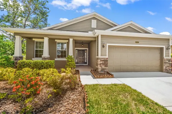 8302 KARPEAL DR, Sarasota, FL 34238