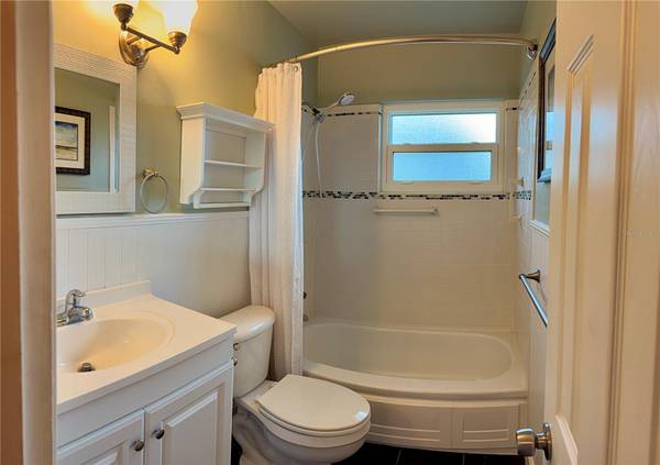 2700 56TH LN N, St Petersburg, FL, 33710 photo 22