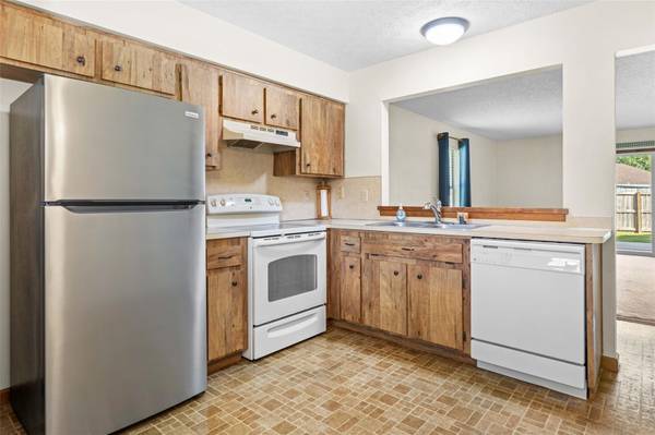 828 VILLAGE DR, Brooksville, FL, 34601 photo 14