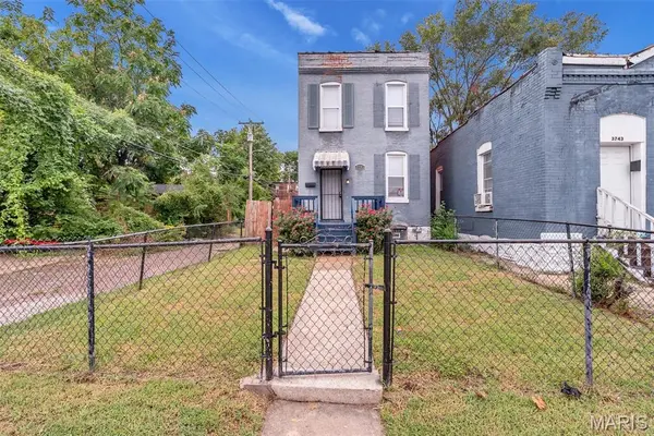 3745 Pennsylvania AVE, St Louis, MO 63118