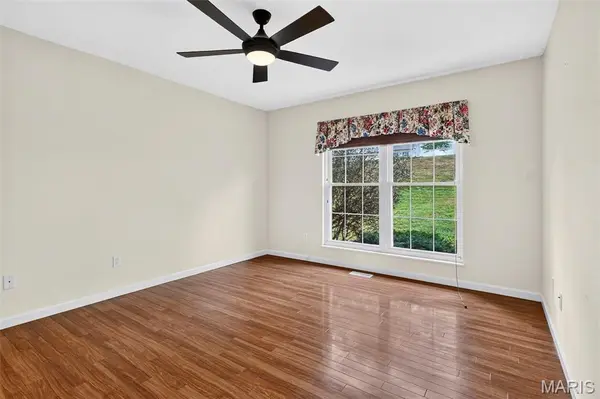 74 Forest Hills DR, Washington, MO 63090