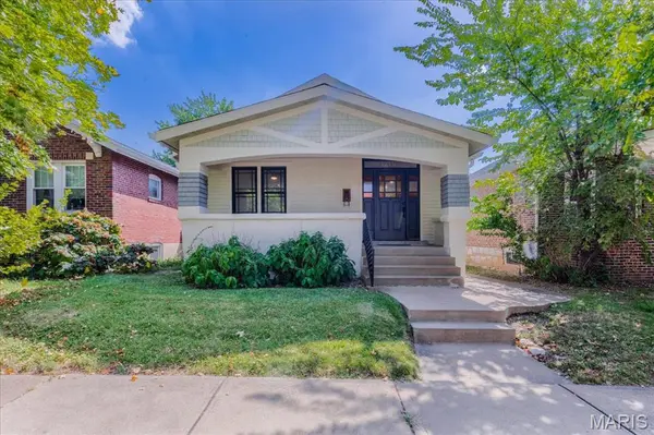 6036 Hartford ST, St Louis, MO 63139