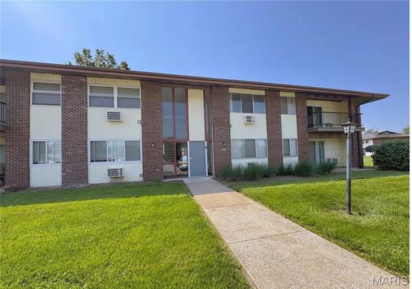 7499 Hazelcrest DR #G, Hazelwood, MO 63042