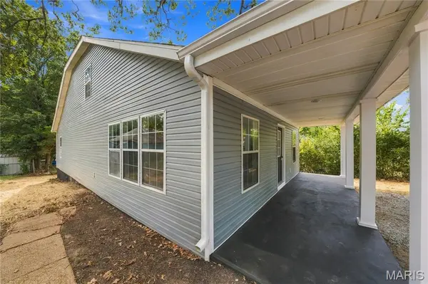 928 Hickory ST, Poplar Bluff, MO 63901