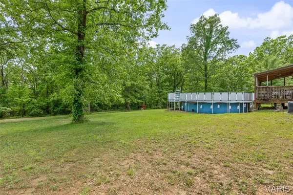 10018 JJ Highway, Valles Mines, MO 65711