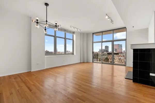 1201 W ADAMS ST #801, Chicago, IL 60607