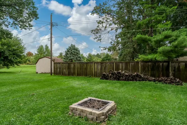 6949 SPRING BROOK RD, Rockford, IL 61114