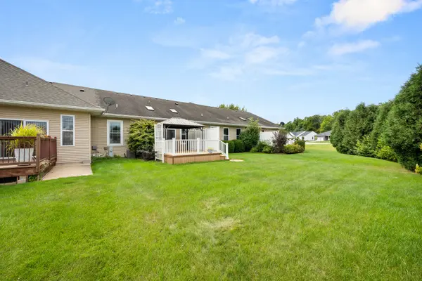 715 Winding TRL #4, Genoa, IL 60135