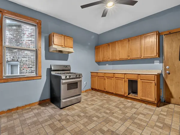5338 S Wood ST, Chicago, IL 60609