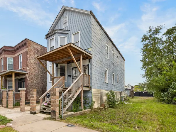 5338 S Wood ST, Chicago, IL 60609