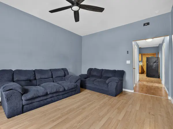 5338 S Wood ST, Chicago, IL 60609