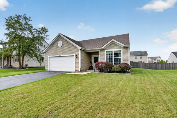1611 Balboa DR, Minooka, IL 60447
