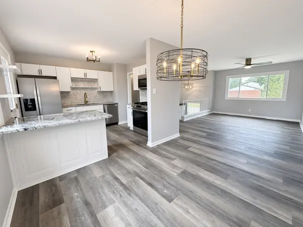 918 Union DR, University Park, IL 60484