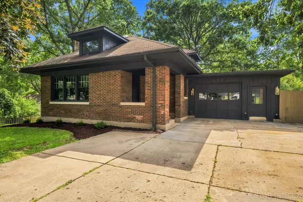 609 S 5th AVE, St. Charles, IL 60174