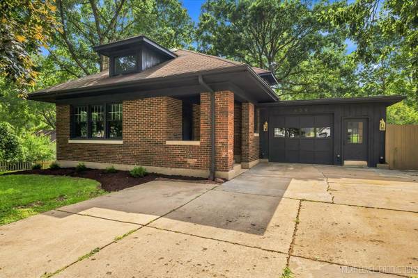 609 S 5th AVE, St. Charles, IL 60174