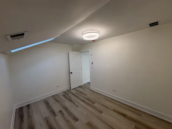 1635 N Kedzie AVE #3, Chicago, IL 60647