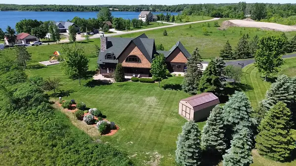 2949 Country Estates DR NW, Alexandria, MN 56308