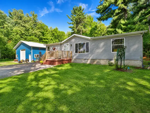 15821 Nokay Lake Road, Brainerd, MN 56401