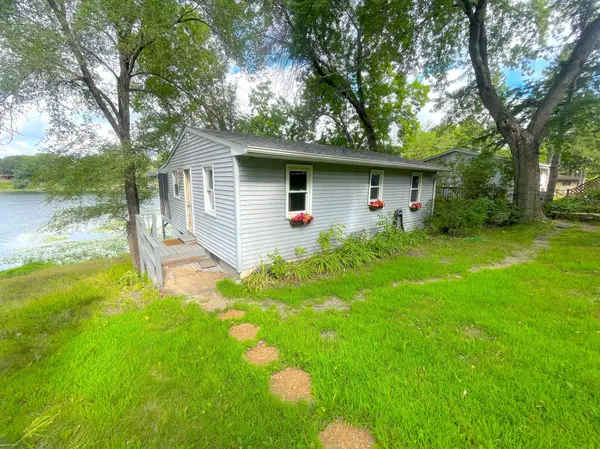 12139 Grant AVE NW, Maple Lake, MN 55358