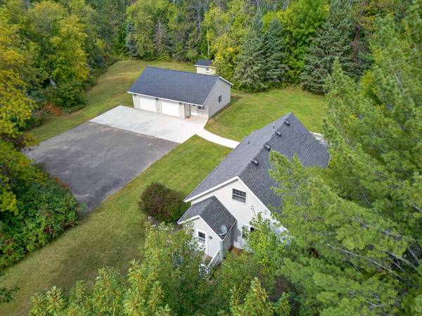 1029 Golf Course RD, Grand Rapids, MN 55744