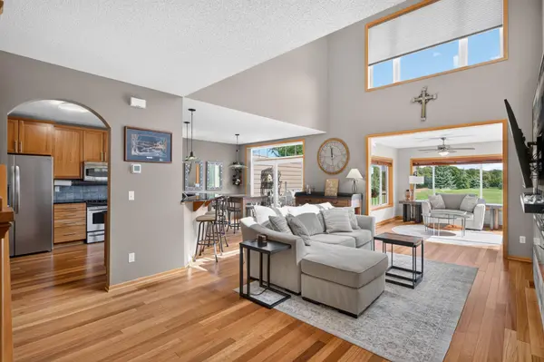 14260 Wilds DR NW, Prior Lake, MN 55372
