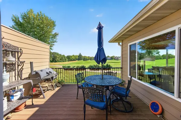 14260 Wilds DR NW, Prior Lake, MN 55372
