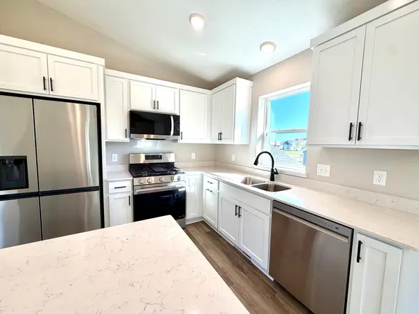 37538 Greenway AVE, North Branch, MN 55056