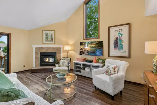 5410 Sanibel DR, Minnetonka, MN 55343